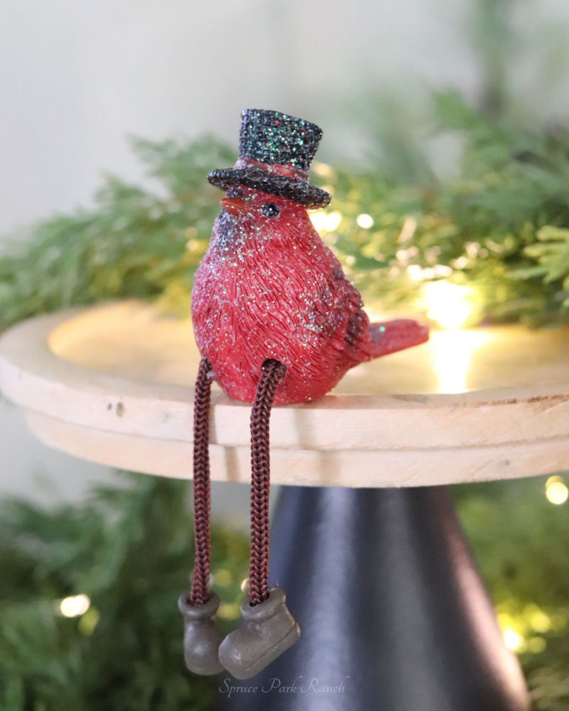 Holiday Cardinal Sitter