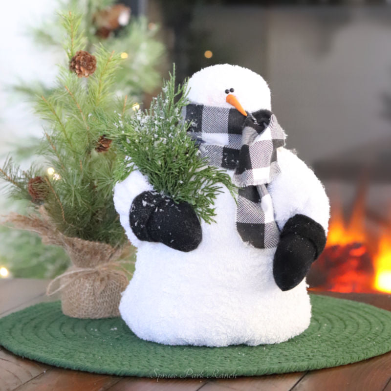 Chubby Snowman With Greenery