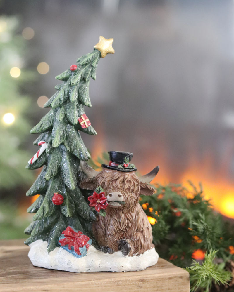 Holiday Highland Cow With Christmas Tree