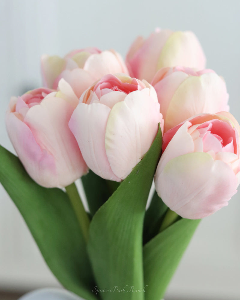 Tulip Pink Large Bloom Real Touch Bundle 13"