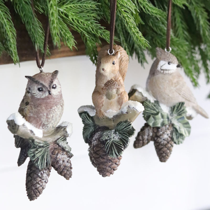 Woodland Fauna on Pinecone Ornament