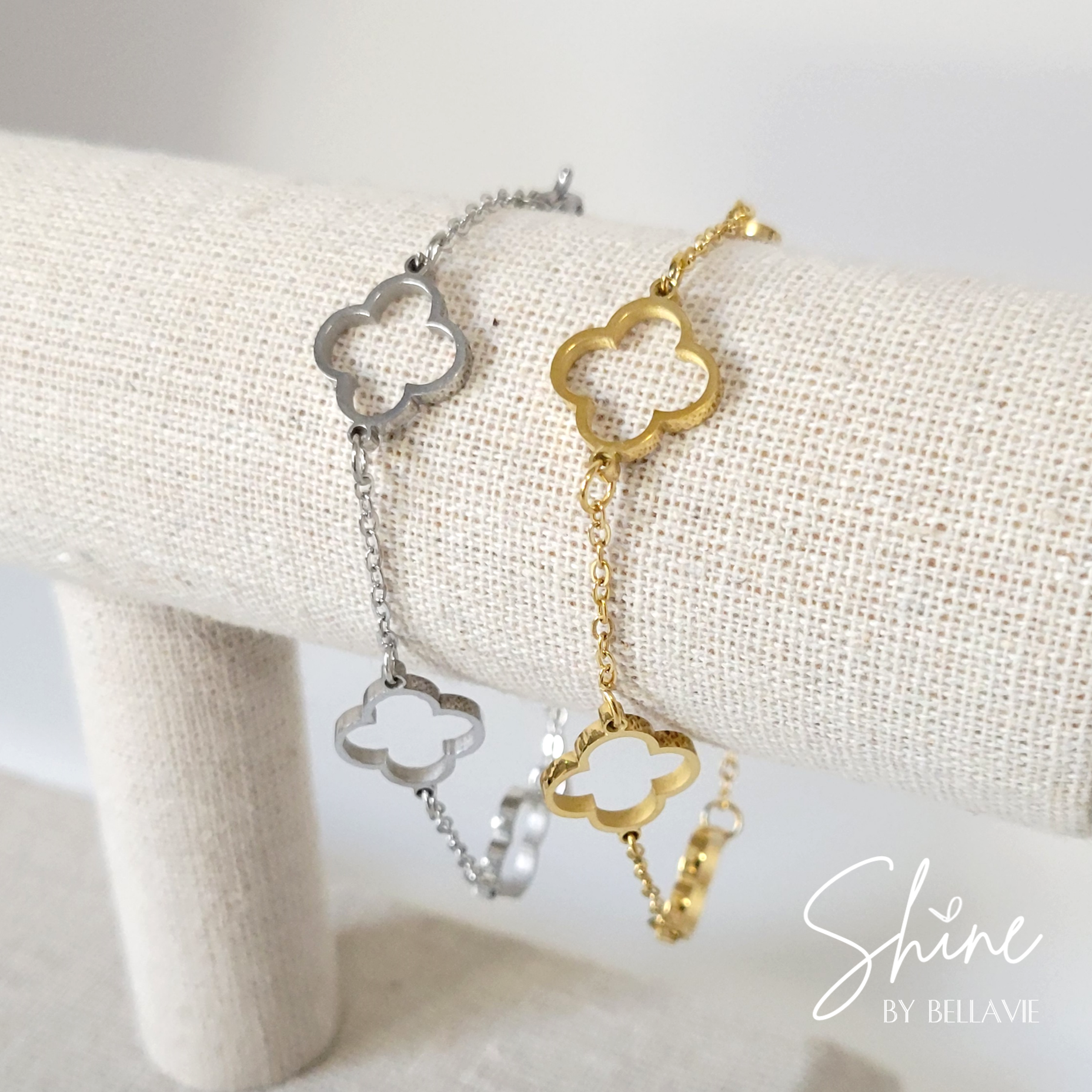 BELLAVIE Signature Hollow Quatrefoil Bracelet – Spruce Park Ranch