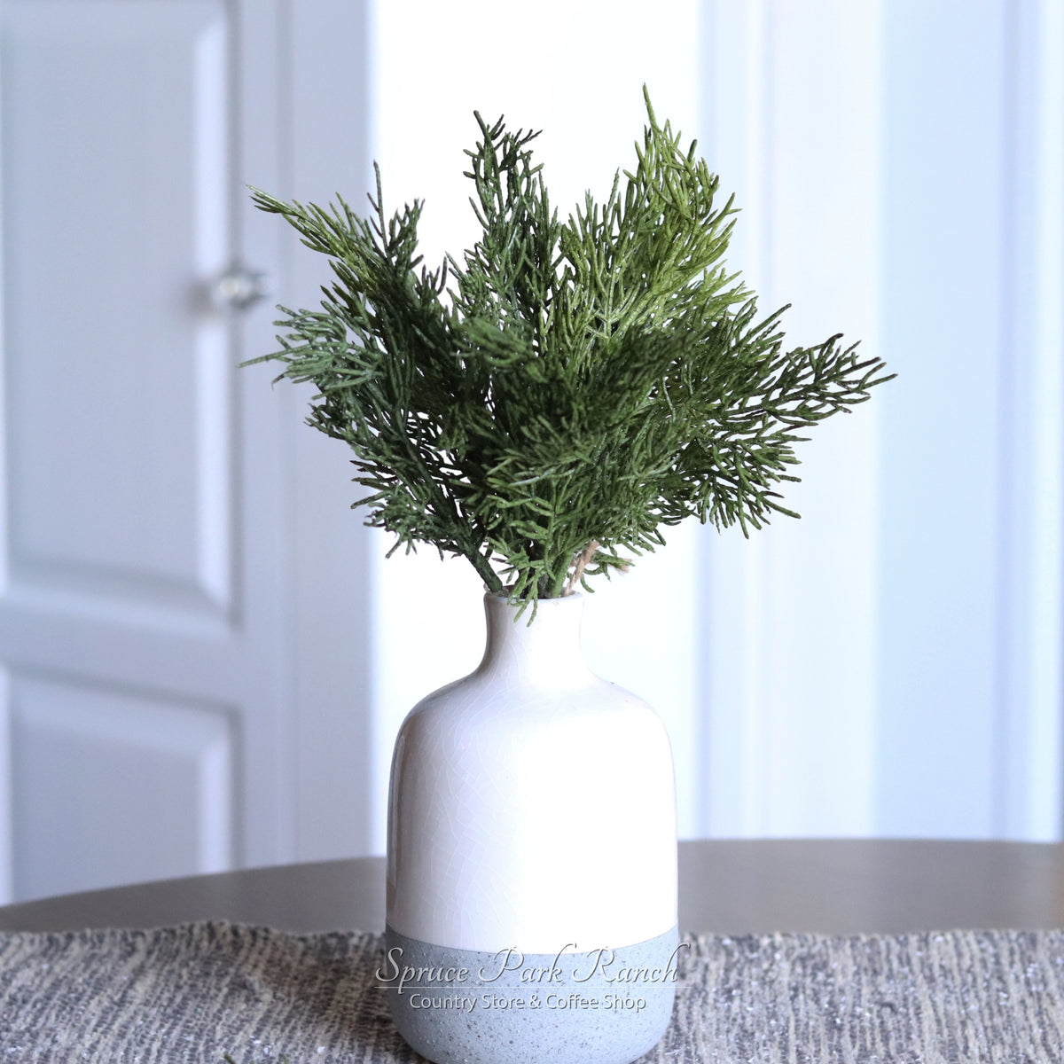 Cedar Pick Real Touch Collection