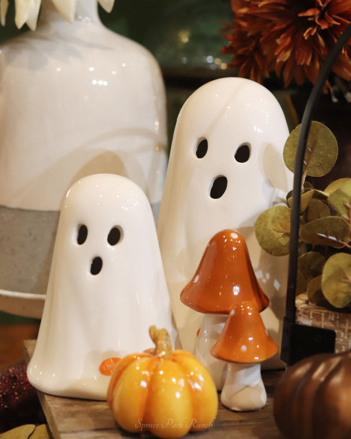 Halloween Decor at Spruce Park Ranch