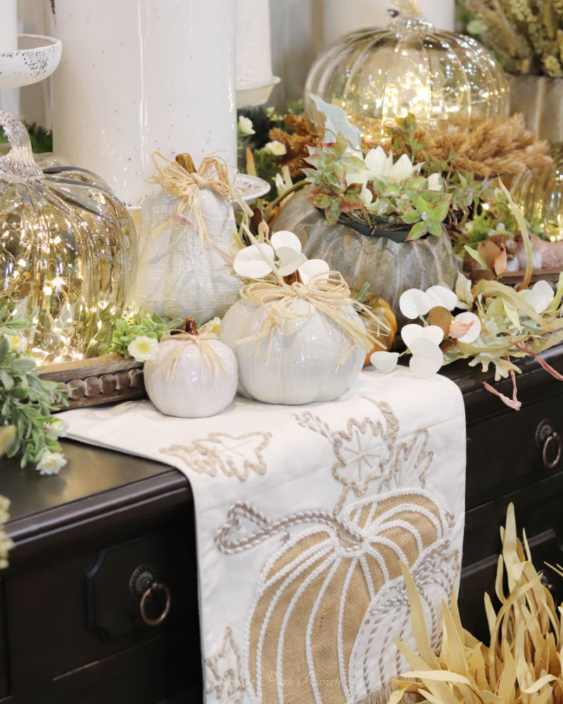 Fall Decor at Spruce Park Ranch