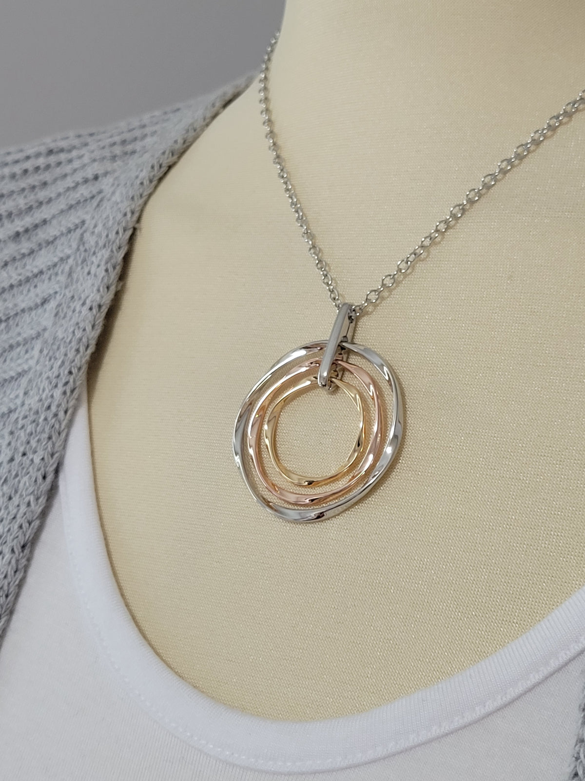 Trinity Necklace Tri-Gold