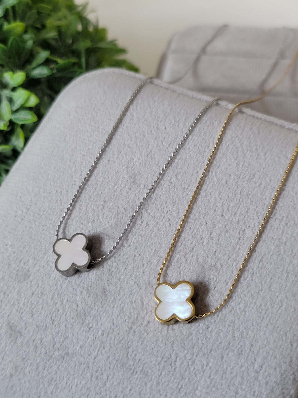 Signature Clover Shell Necklace