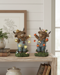 Highland Cow with String Lights and Timer
