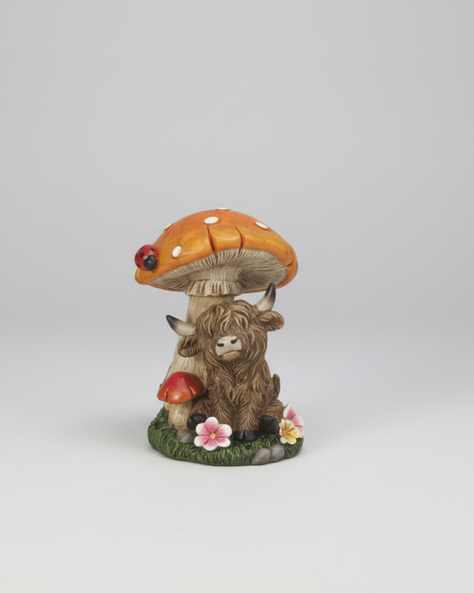 Highland Cow with Mushroom