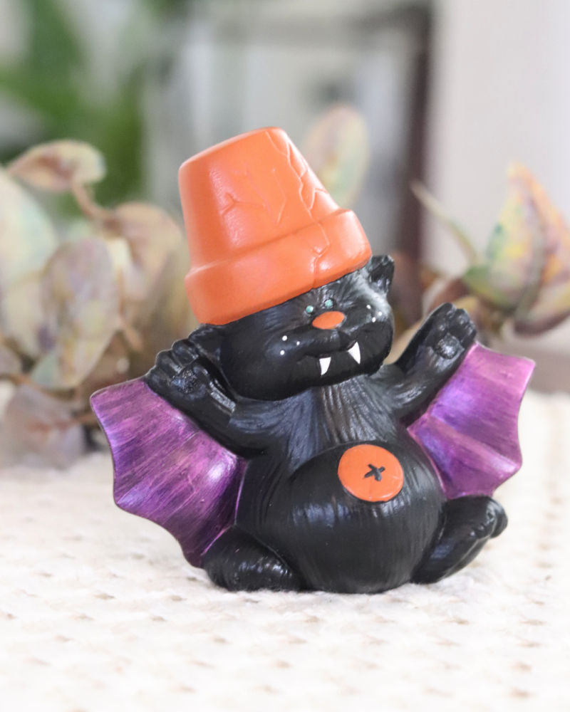 Ceramic Bat Cat