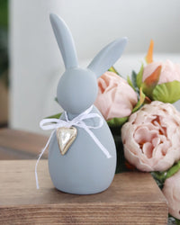 Dolomite Bunny With Heart and Bow