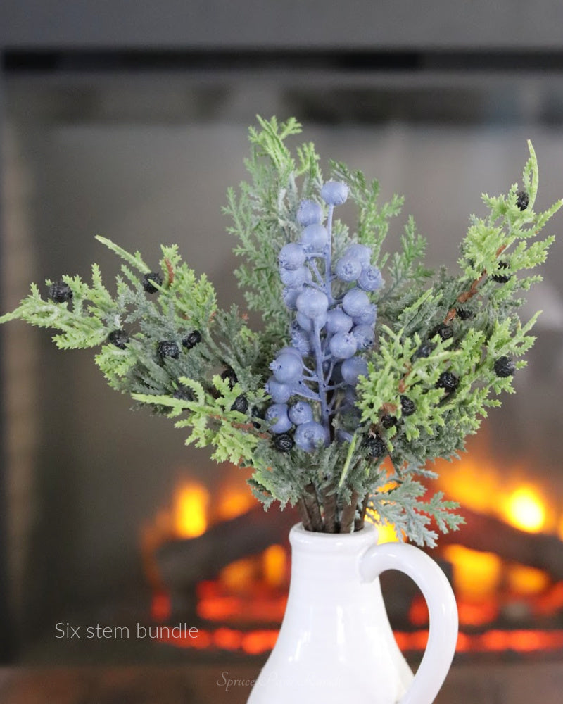 Cedar and Blueberry Bundle 16.25"