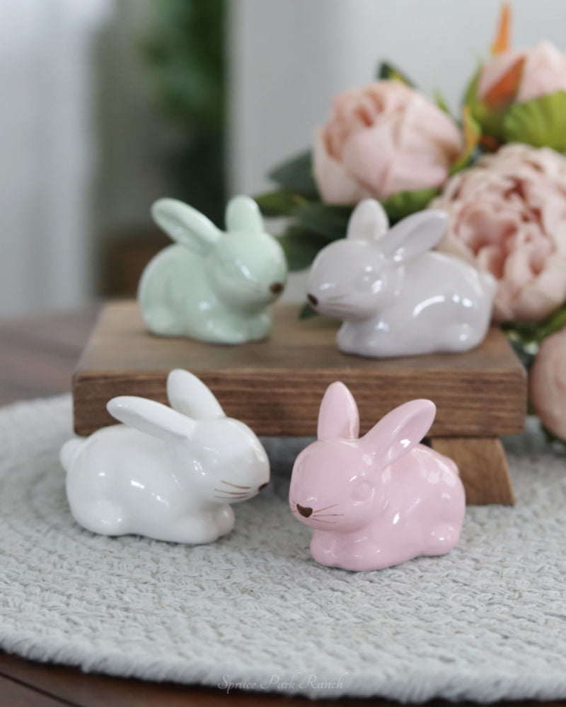 Dolomite Sitting Bunny