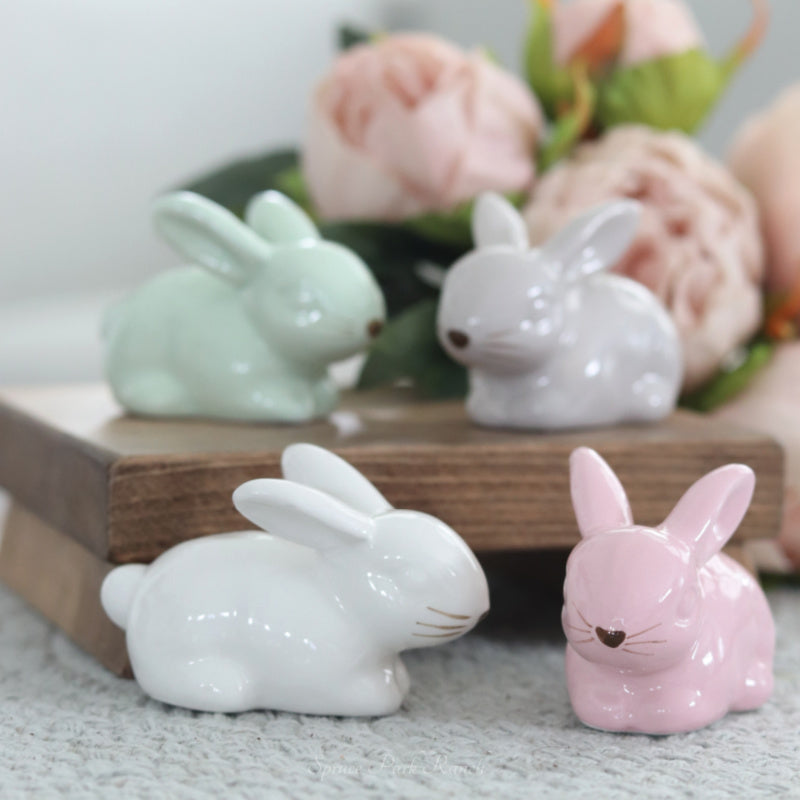 Dolomite Sitting Bunny