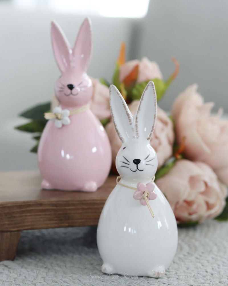 Dolomite Bunny With Flower and Raffia Bow Large