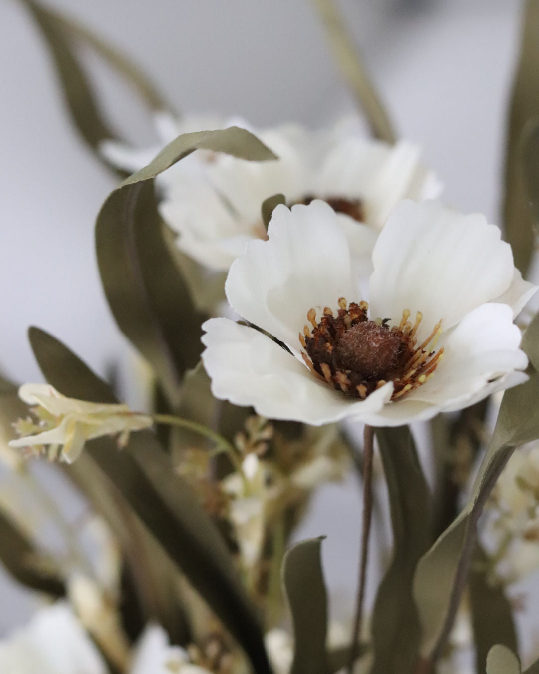 Cream Pansy Pick 19"L