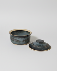 Wheat Design Crock Midnight Blue 8"Dia