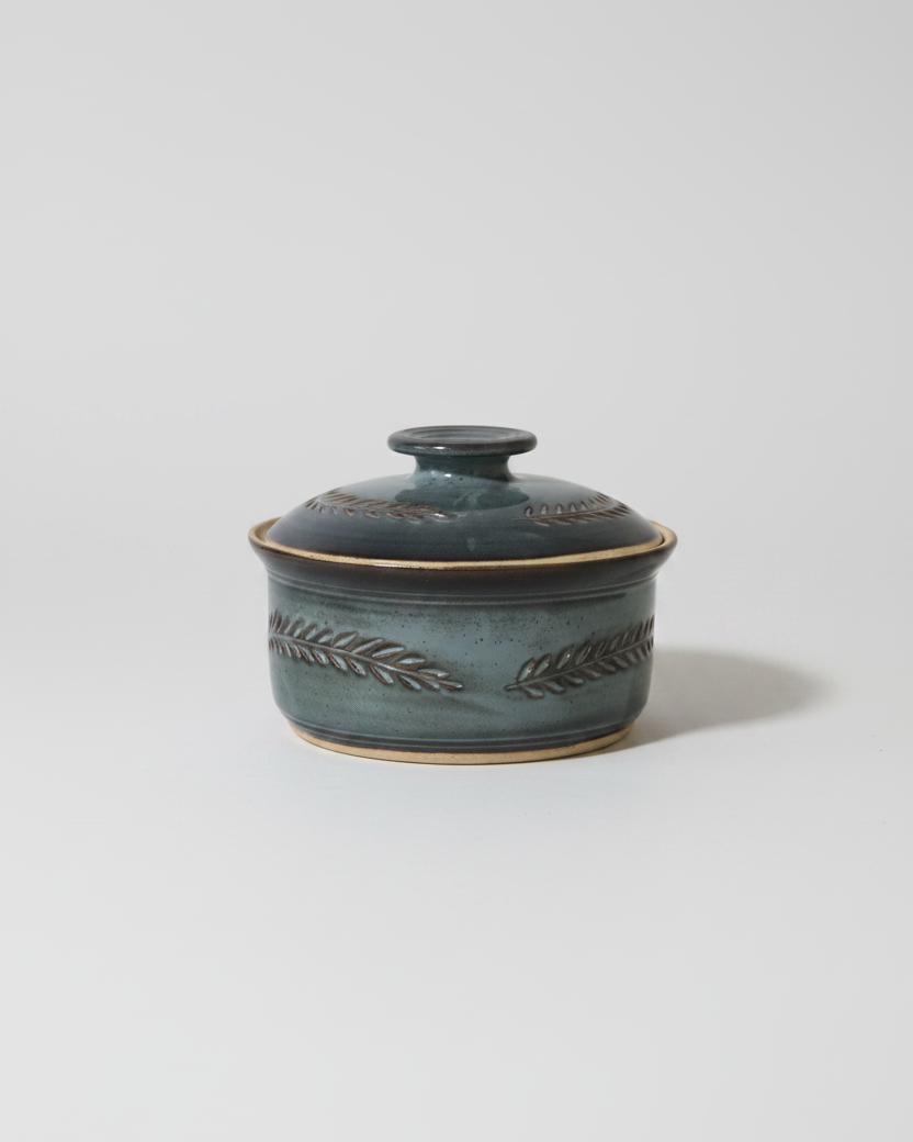 Wheat Design Crock Midnight Blue 8"Dia