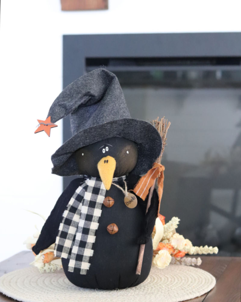 Crowella the Crow