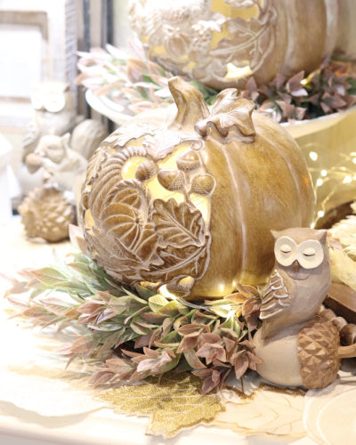 Resin Wood Grain Cutout Pumpkin