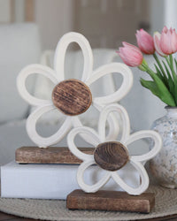 Cream Metal Daisy on Stand