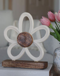 Cream Metal Daisy on Stand