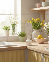 Distressed Wooden Daisy on Block 11.5"H