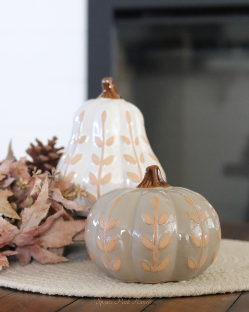 Dolomite Neutral Patterned Pumpkin