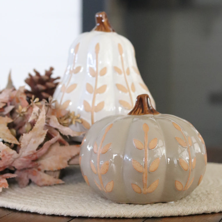 Dolomite Neutral Patterned Pumpkin