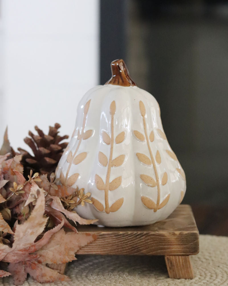 Dolomite Neutral Patterned Pumpkin