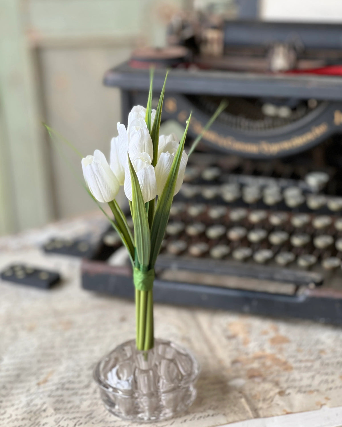 Teeny Tiny Tulips Bundle Creamy White 7"L