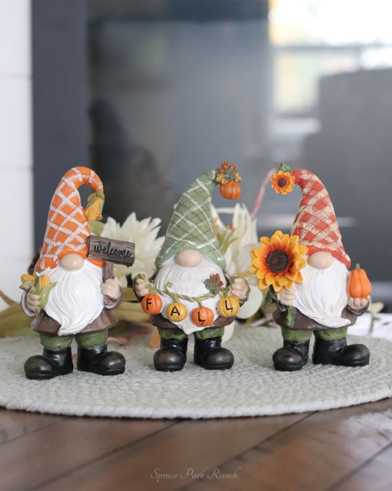 Harvest Gnome With Plaid Hat