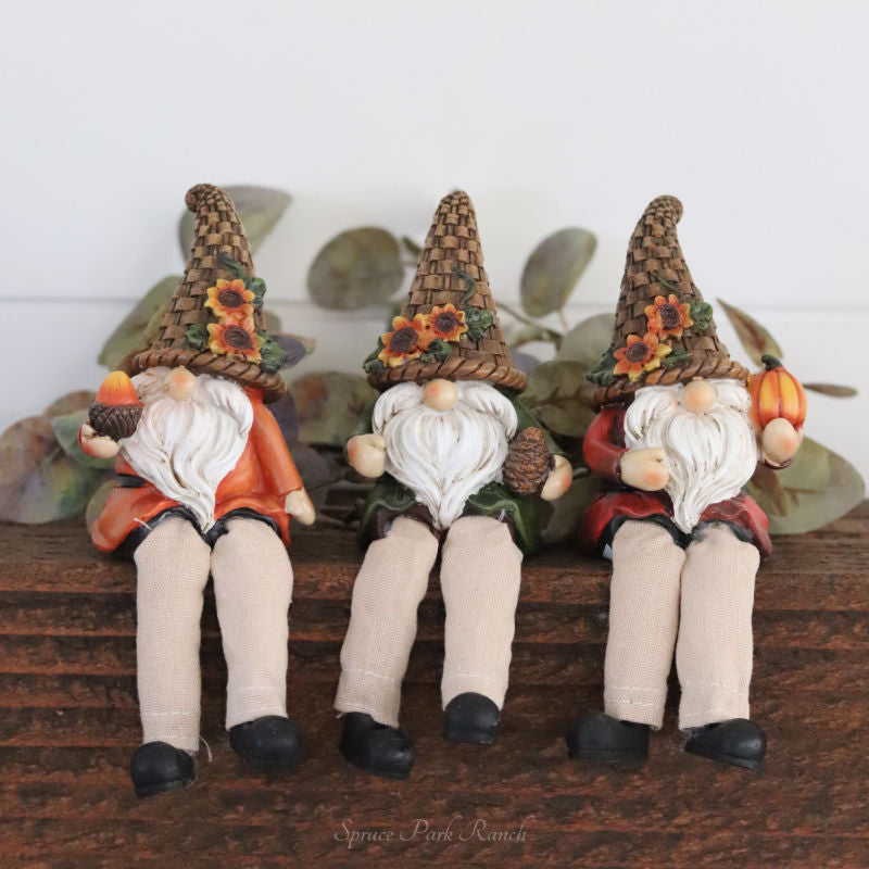 Woven Hat Harvest Gnome Shelf Sitter