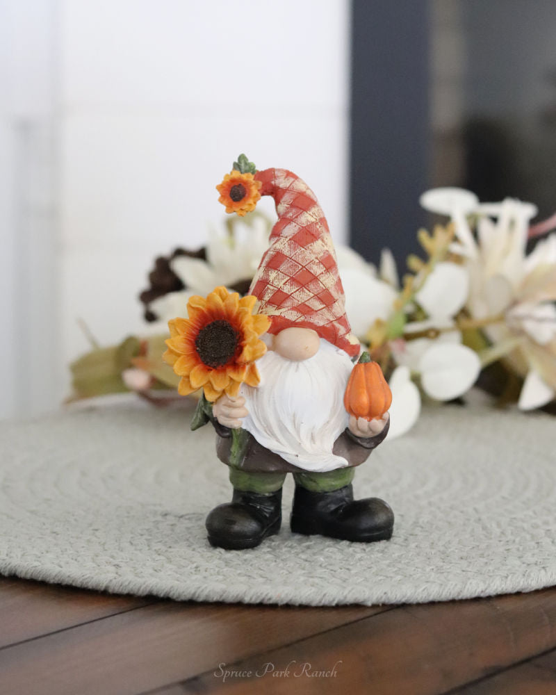 Harvest Gnome With Plaid Hat