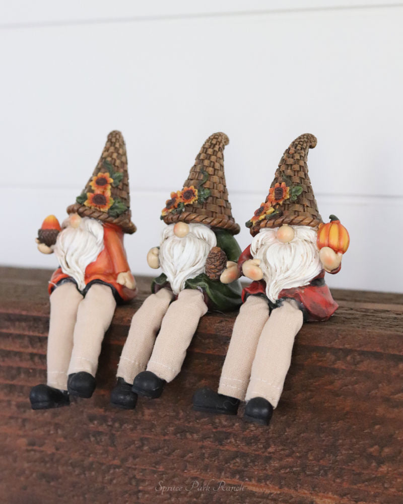 Woven Hat Harvest Gnome Shelf Sitter
