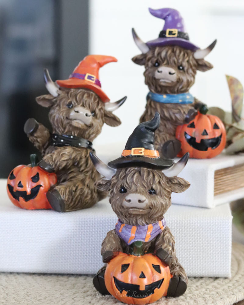 Halloween Highland Cow With Jack-O-Lantern