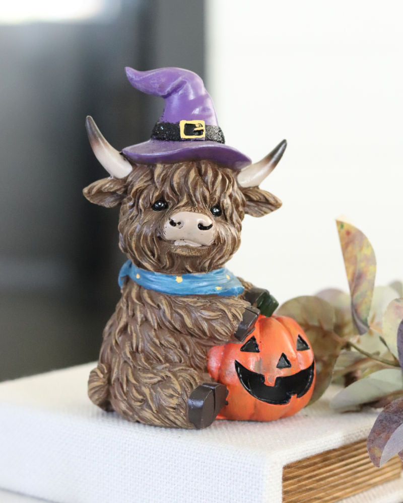 Halloween Highland Cow With Jack-O-Lantern
