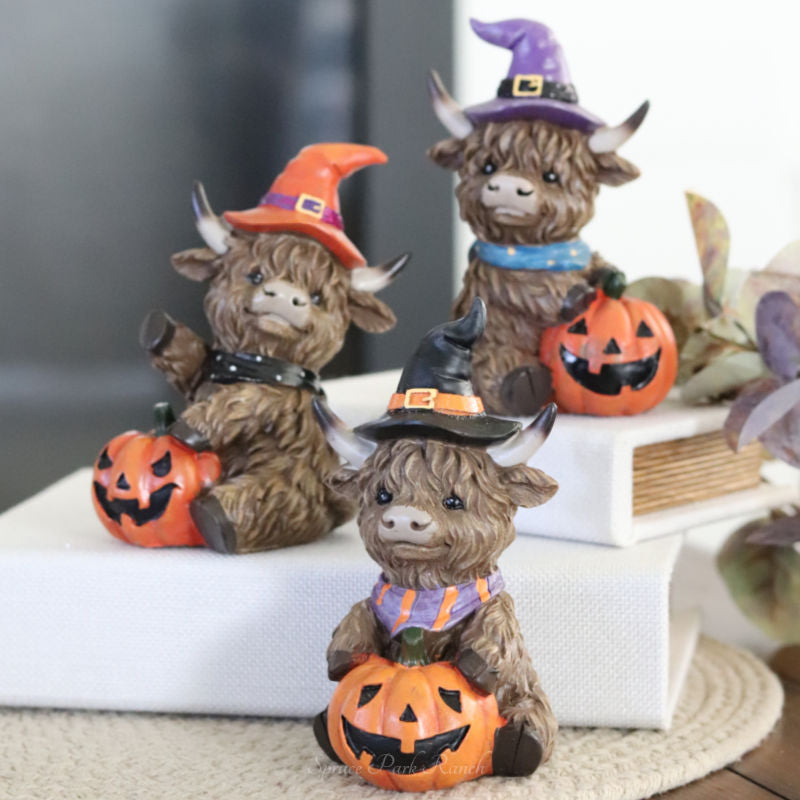 Halloween Highland Cow With Jack-O-Lantern