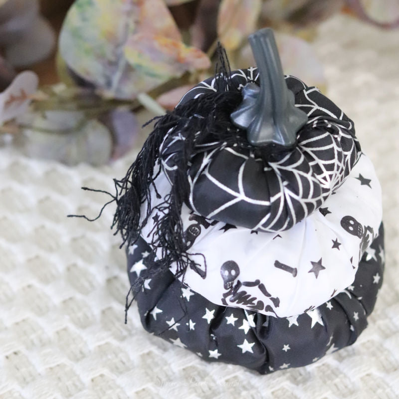 Black And White Halloween Pumpkin Stack