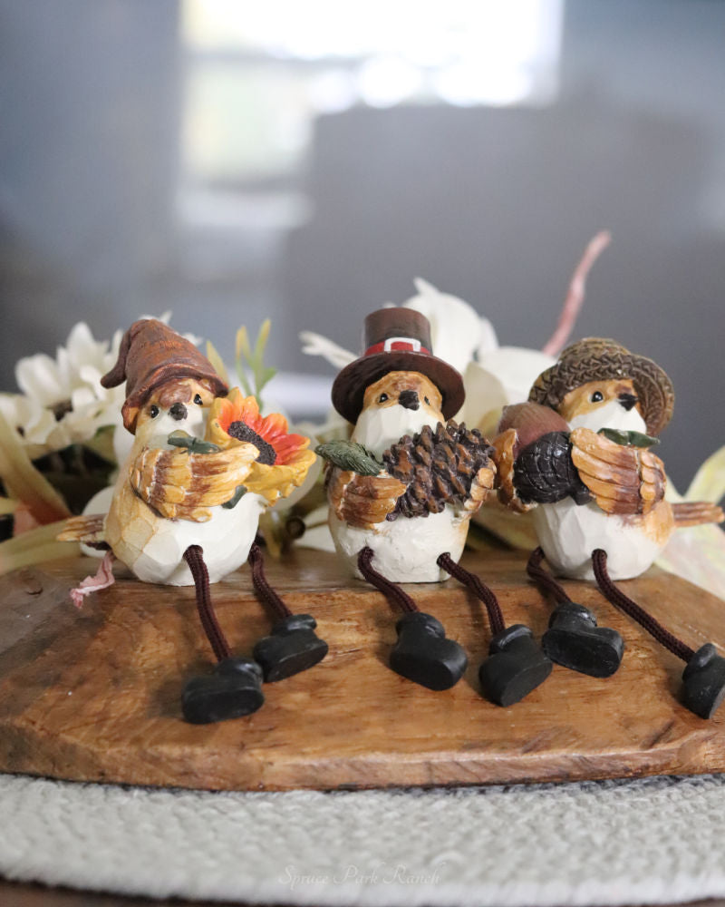 Harvest Bird With Hat Shelf Sitter