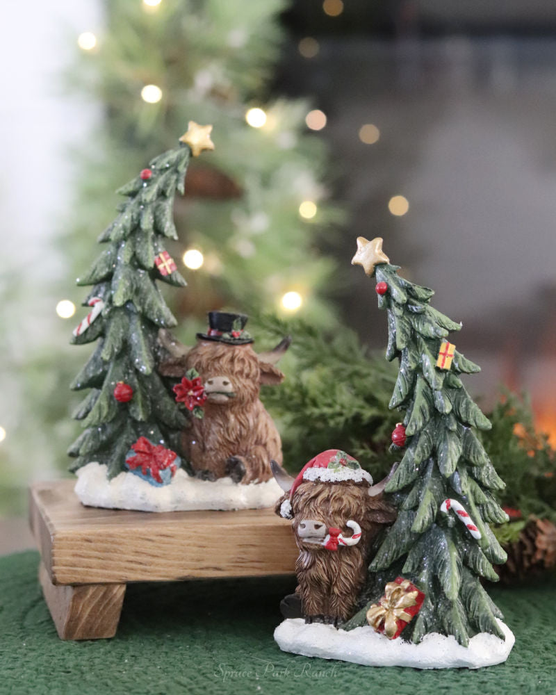 Holiday Highland Cow With Christmas Tree