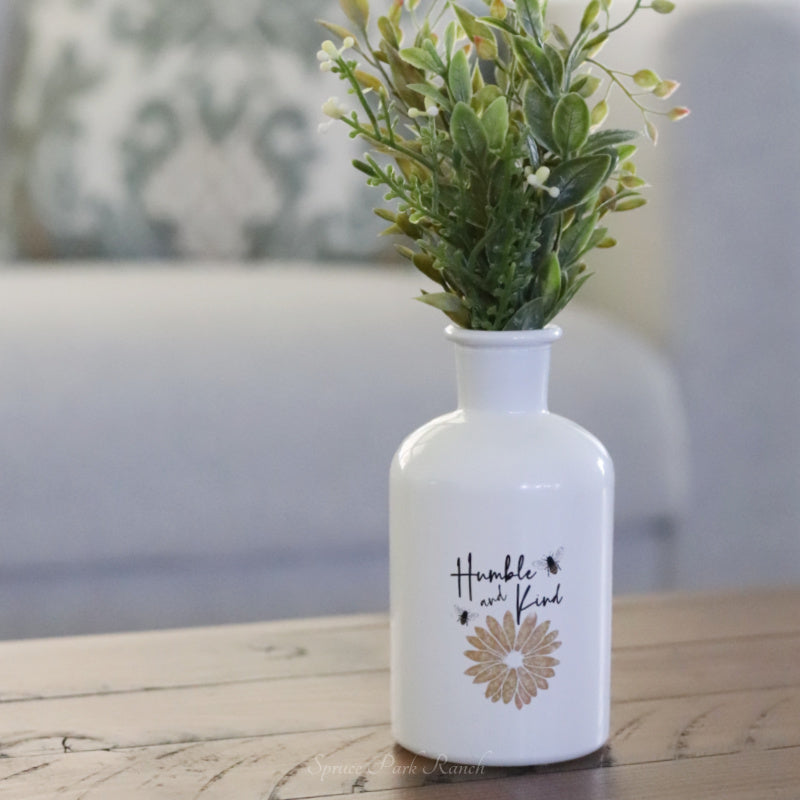 Bee Humble and Kind Glass Jar