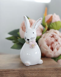 Dolomite Bunny With Flower and Raffia Bow Small