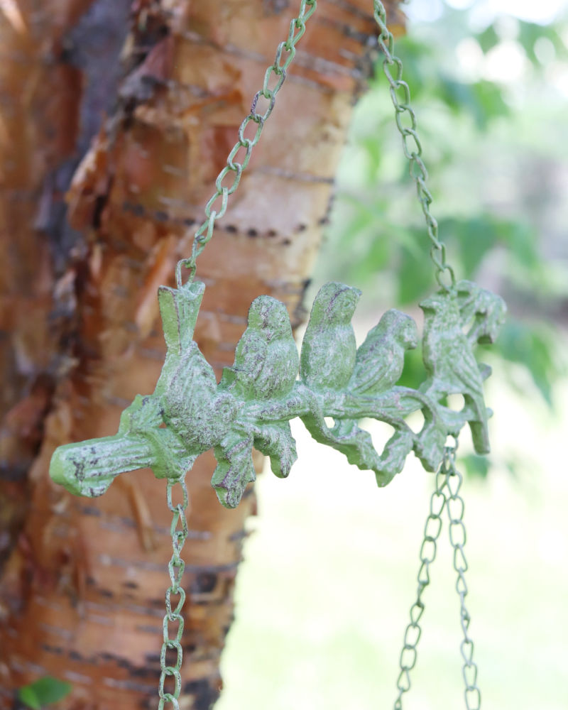 Metal Friendly Flock Hanging Bird Feeder