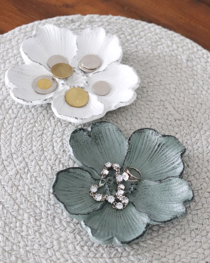 Metal Flower Catch All