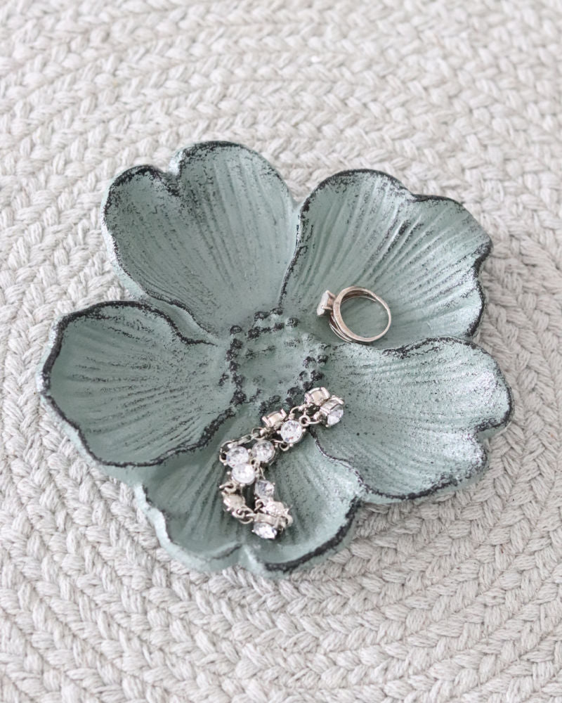 Metal Flower Catch All