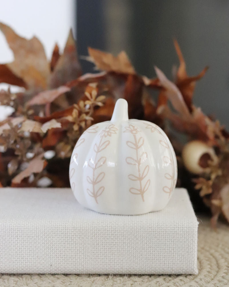 Mini Dolomite Fall Folk Pumpkin