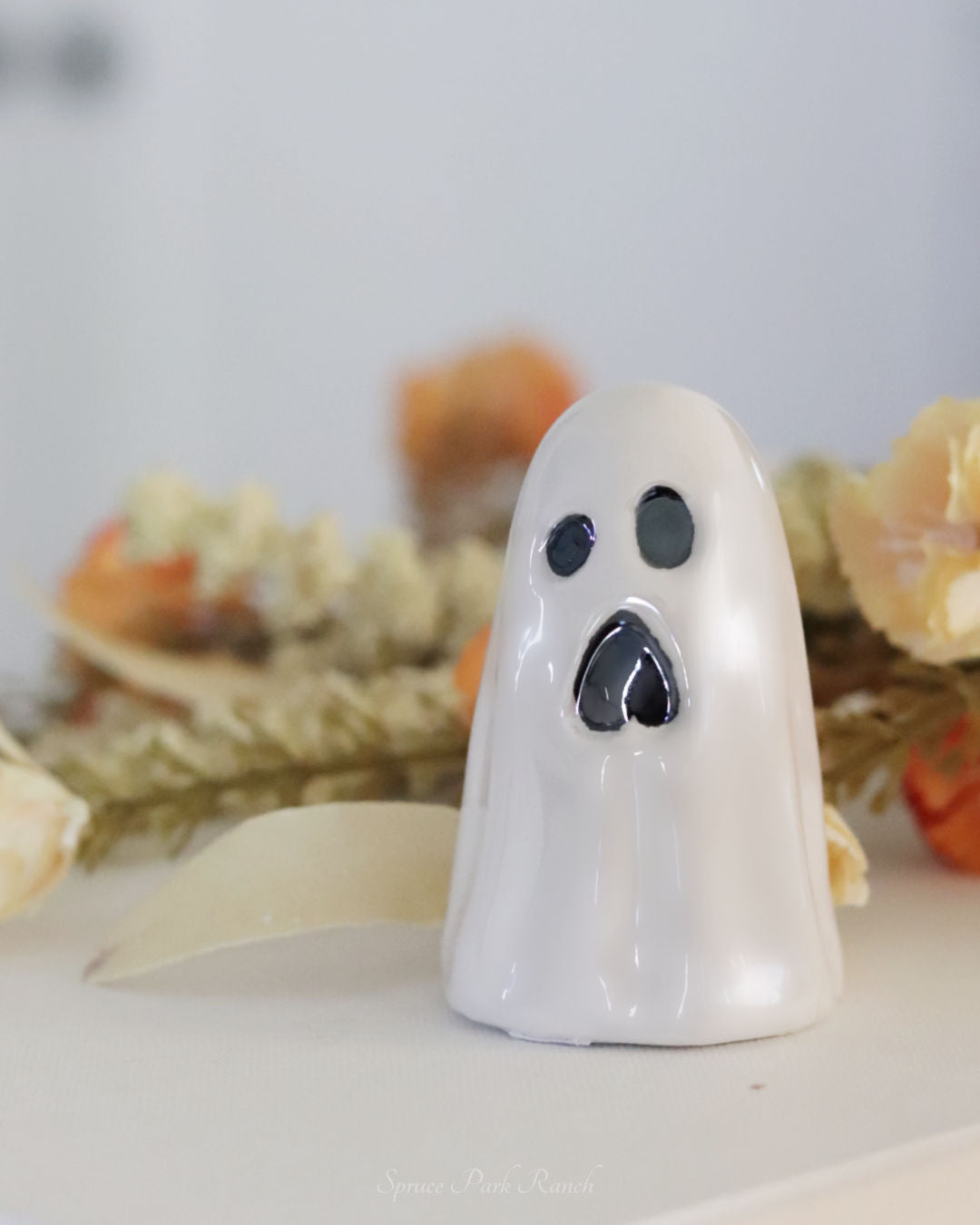 Mini Dolomite Pearlescent Ghost Figurine