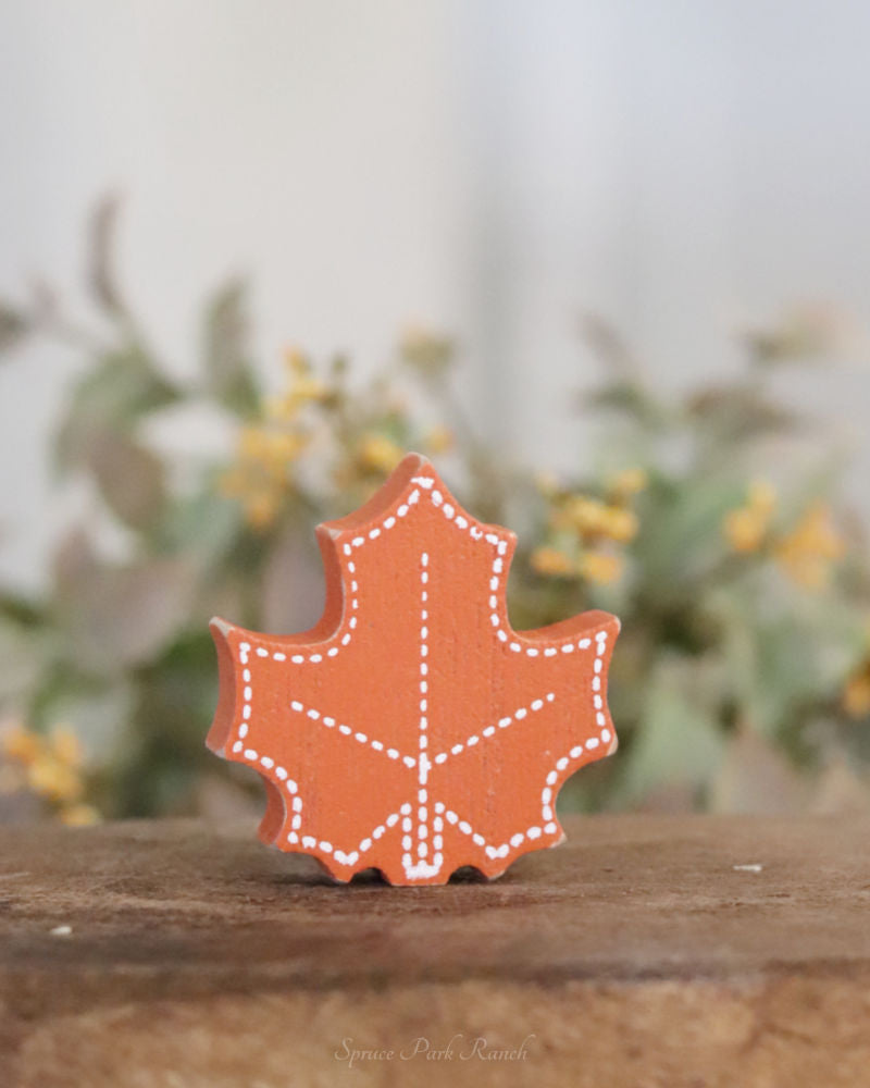 Mini Fall Leaf Shape