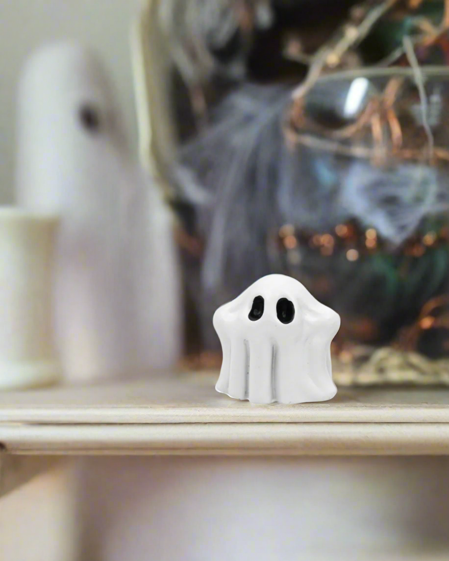 Teeny Tiny Resin Sheet Ghost Figurine
